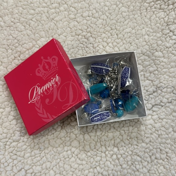 Premier Designs Blue Lagoon Turquoise Beaded Necklace Purple Silver Tone - Picture 9 of 10